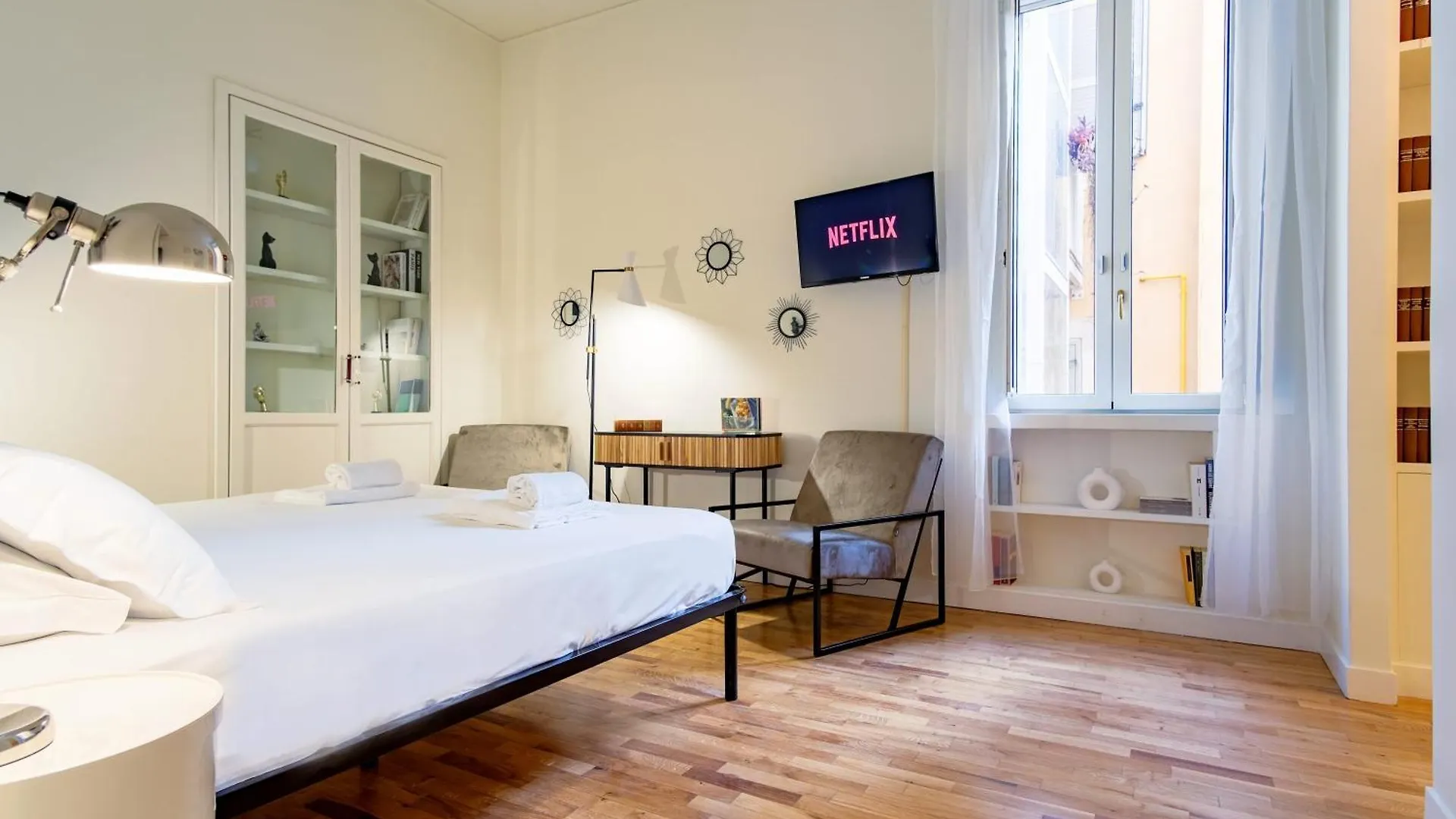 Elegantis Monti Royal Apartment With Private Terrace Rome 0*,