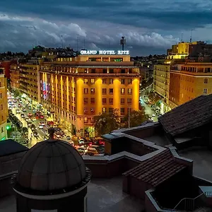 4* Hotell Radisson Blu Ghr