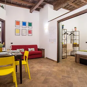 Apartment Cacio E Pepe Flats 1 & 2, Rome