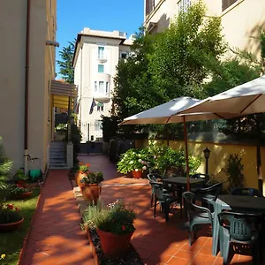 2* Hotell Green Hotel