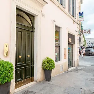 Buonanotte Colosseo Bed & Breakfast