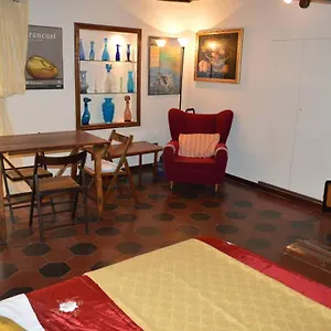 Via Degli Zingari Appartamento